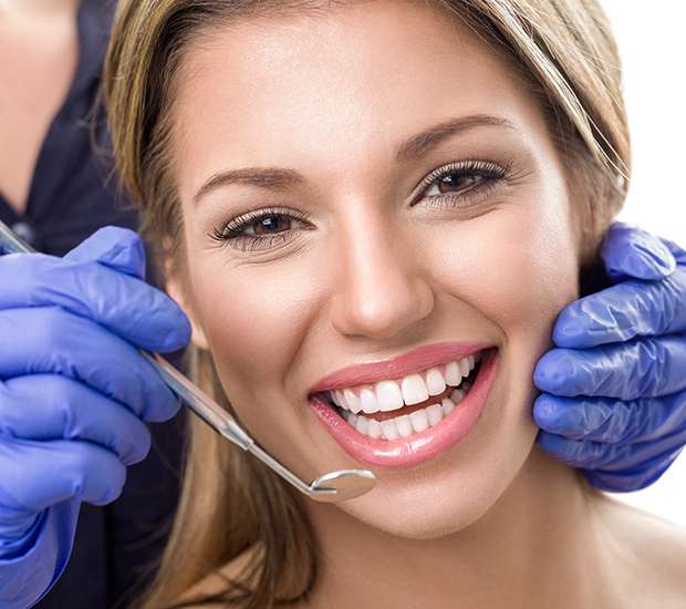 Costa Mesa Teeth Whitening at Dentist